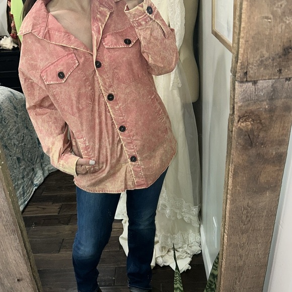 Zenana trendy Button-Up shirt boho size small with pockets - Picture 5 of 8